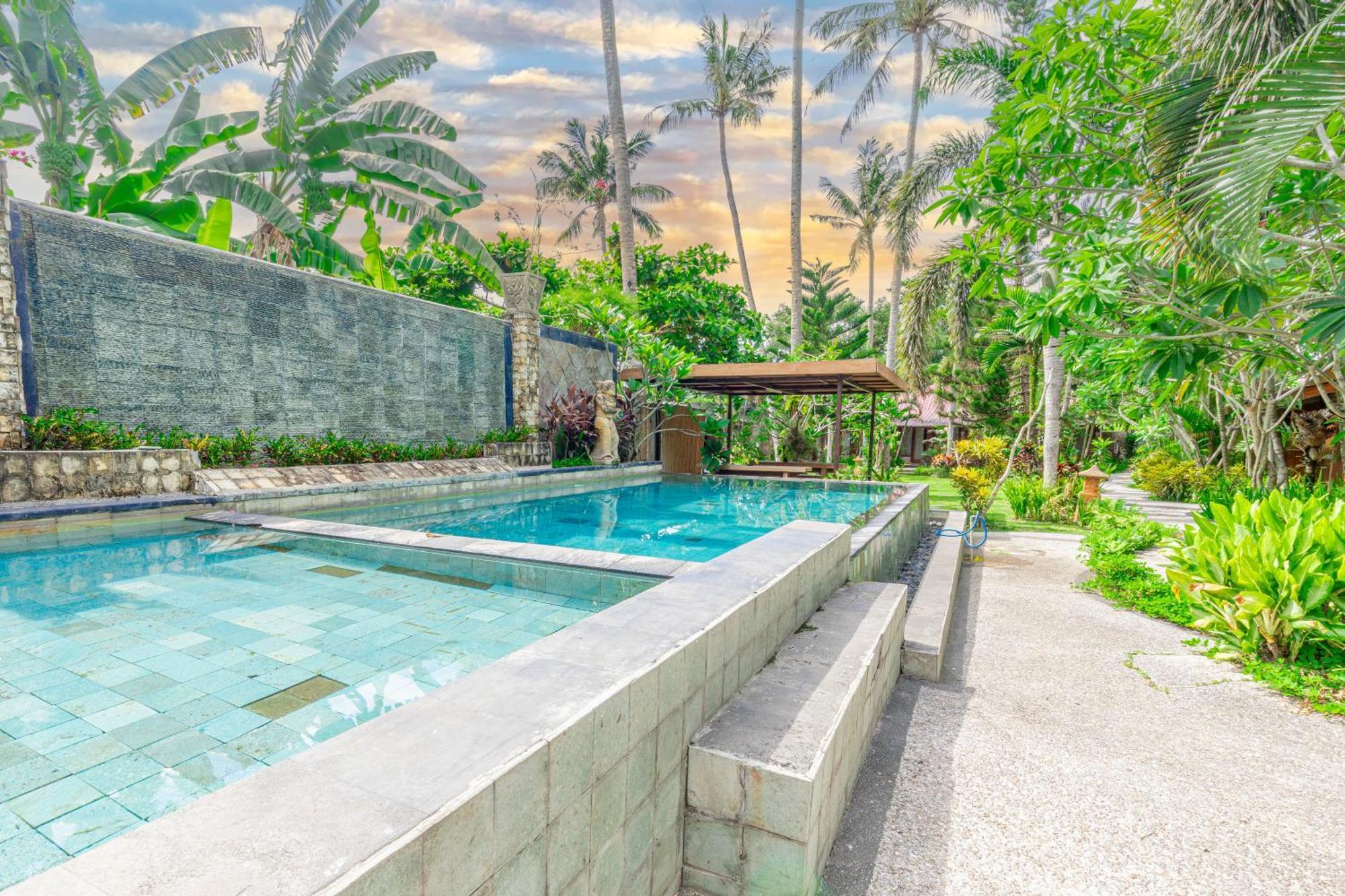 Green Asri Hotel Senggigi Eksteriør billede